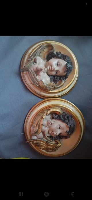 2 Adornos de ángeles dorados