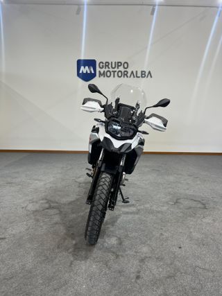 BMW F 750 GS - Moto de aventura
