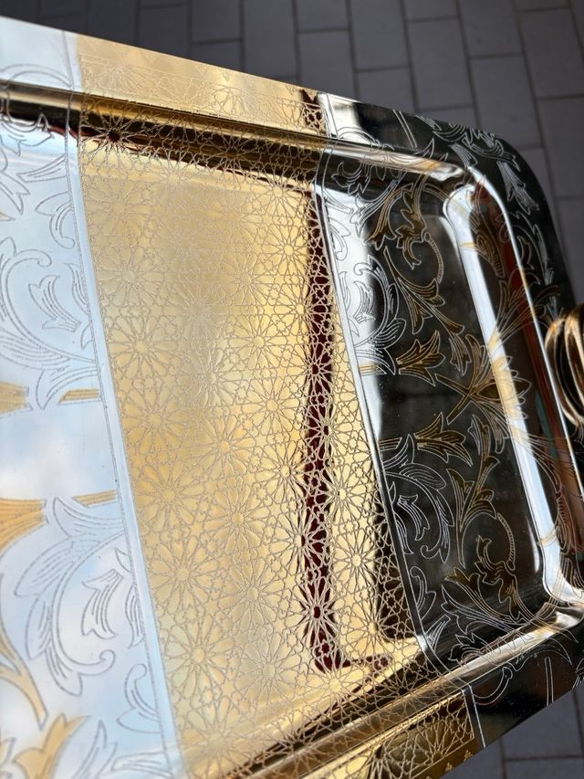 Vassoio metallo dorato - elegante