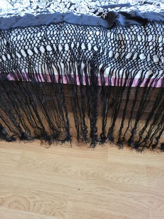 Mantón Manila Foronda seda natural Hecho a mano