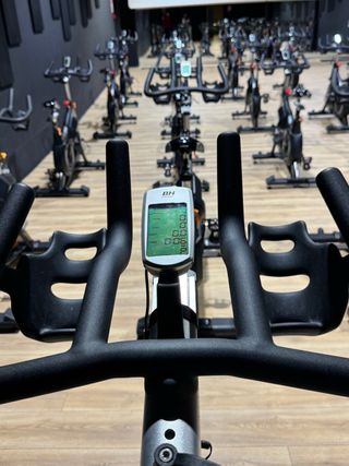 Gran Lote Bicicleta spinning MOVEMIA BH.