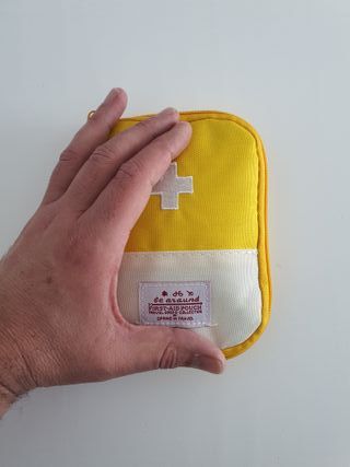 Botiquín medico de viaje 10,5 x 15 cm [Amarillo]