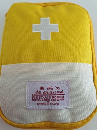 Botiquín medico de viaje 10,5 x 15 cm [Amarillo]