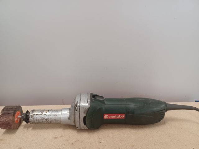 Amoladora recta Metabo GE900 Plus