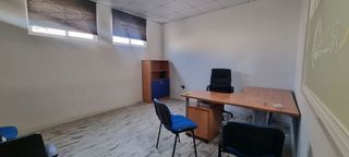 Nave industrial en venta en Centro - Doña Mercedes en Dos Hermanas