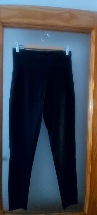 Cuatro pares de Pantalones premamá Kiabi S (36/8)