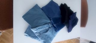 Cuatro pares de Pantalones premamá Kiabi S (36/8)