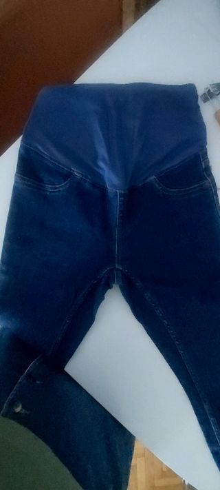 Cuatro pares de Pantalones premamá Kiabi S (36/8)