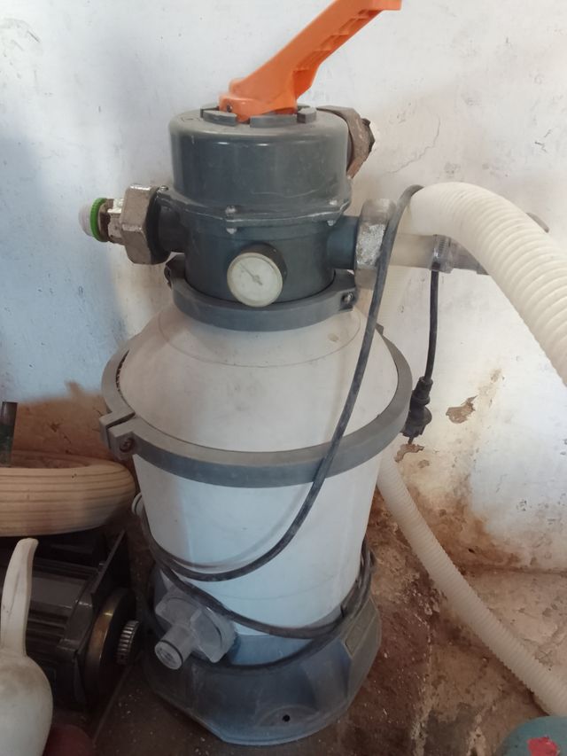 Depuradora arena piscina usada