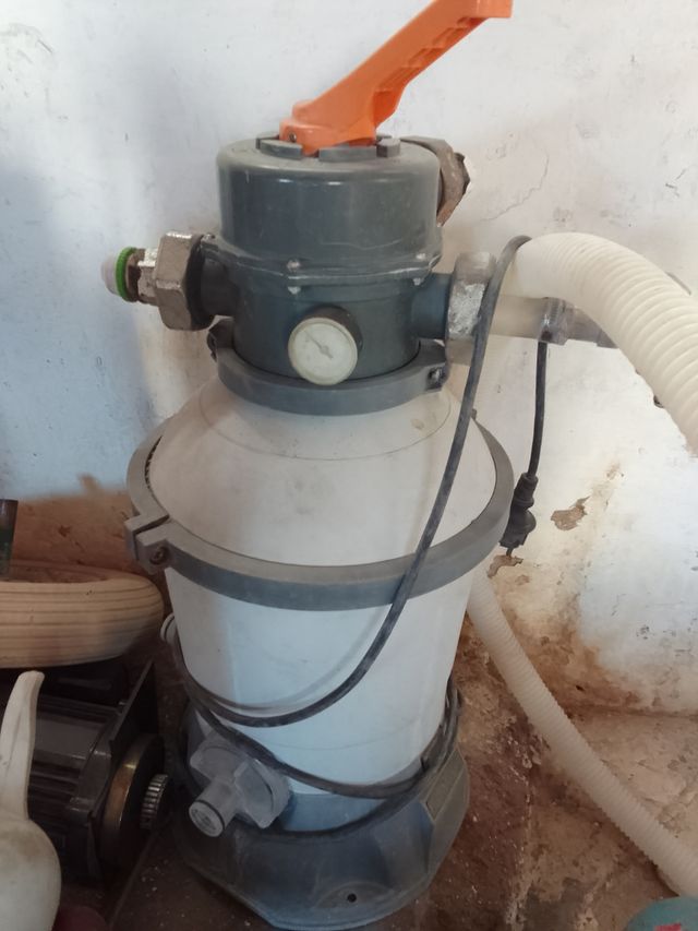 Depuradora arena piscina usada