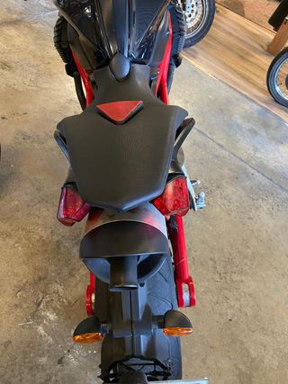 Benelli TNT Sport 1130 - Moto