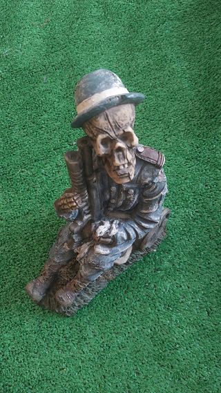 Figura Esqueleto Soldado
