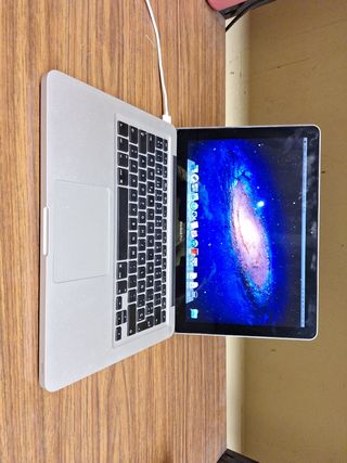 MacBook Pro 13" Apple Plata