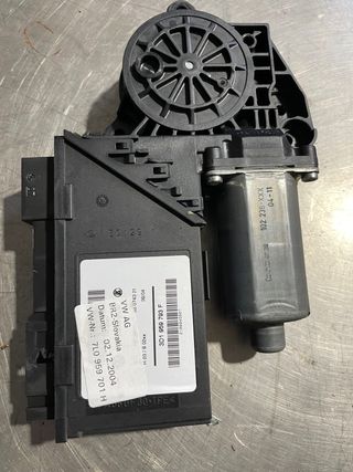 3D1959793F - MOTOR ELEVALUNAS DELANTERO IZQUIERDO