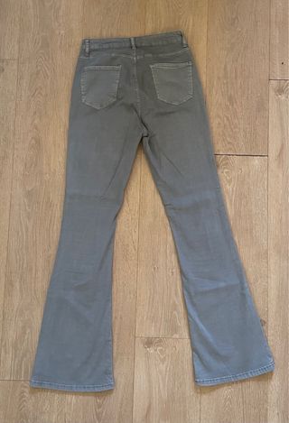 Pantalones campana grises mujer