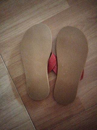 Chanclas Piel Roja Nº37