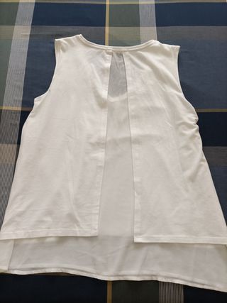 Blusa blanca sin mangas - Talla L