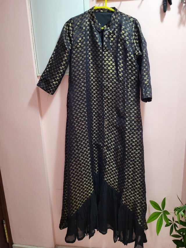 Vestido largo indio - negro y dorado