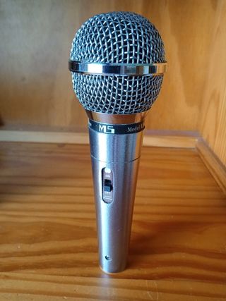 Micrófono MS LM 101 plateado