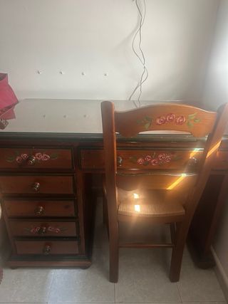dormitorio completo de madera