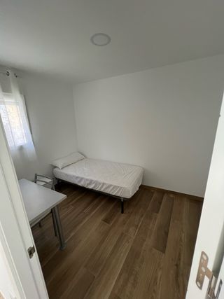 Casa con terraza en Pinoso - Alquiler