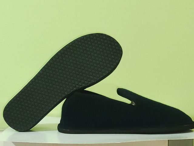 Zapatillas casa hombre n.48. A.Marino.Sin estrenar