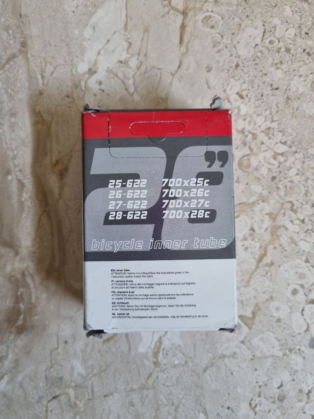 Cámara Vittoria 28" 25/28-622