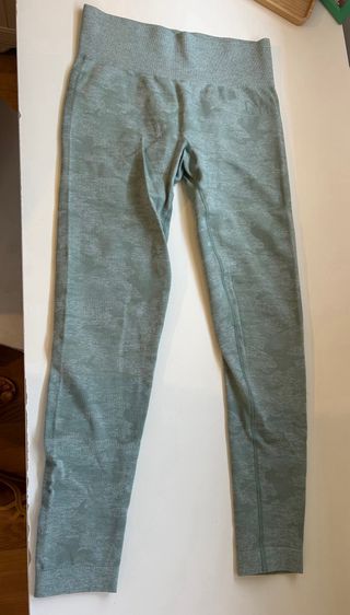 Conjunto Gymshark - Top+Leggings Verde Oliva