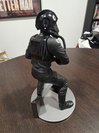 Figura piloto Tie Fighter Star Wars Kotobukiya