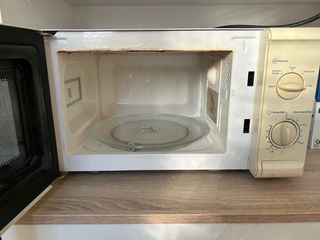 Microondas Svan - Microondas pequeño