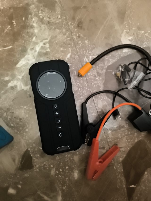 Compresor aire multifunción + luz 3 veces menos