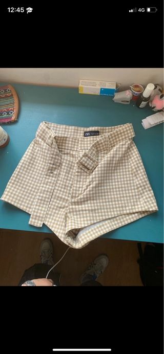 Shorts Zara cuadros beige