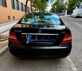 Mercedes-Benz Clase C 2011