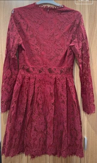 Vestido rojo encaje fiesta