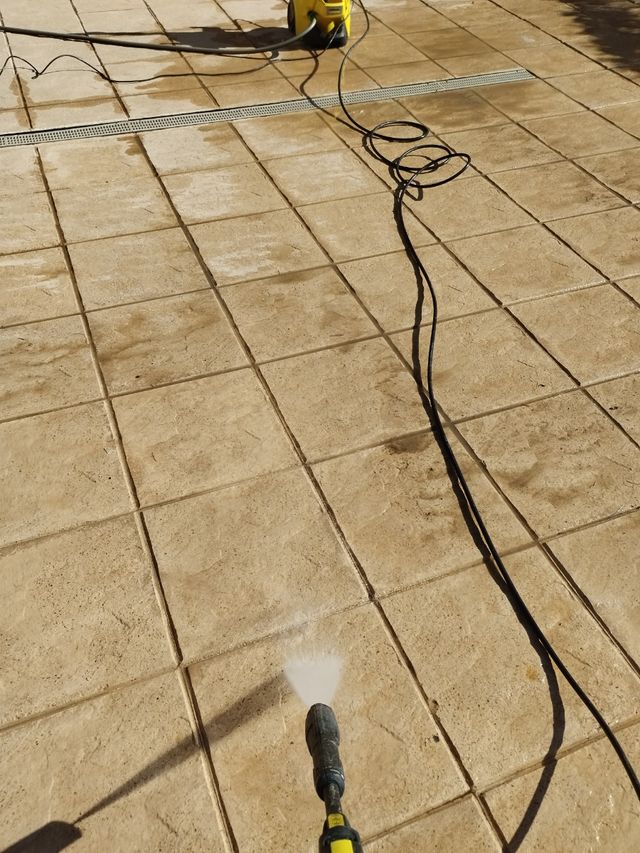 Limpieza a precion con la karcher