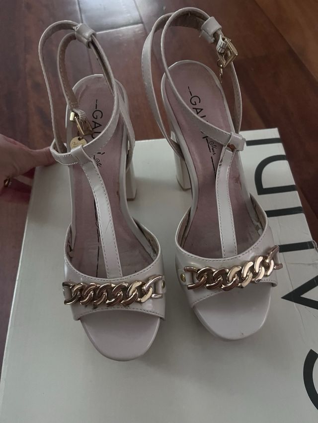 Sandali Gaudì beige, Tg 35