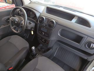 Dacia Dokker 1.6 GASOLINA 100 CV