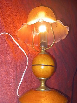 Lampara vintage madera y cristal