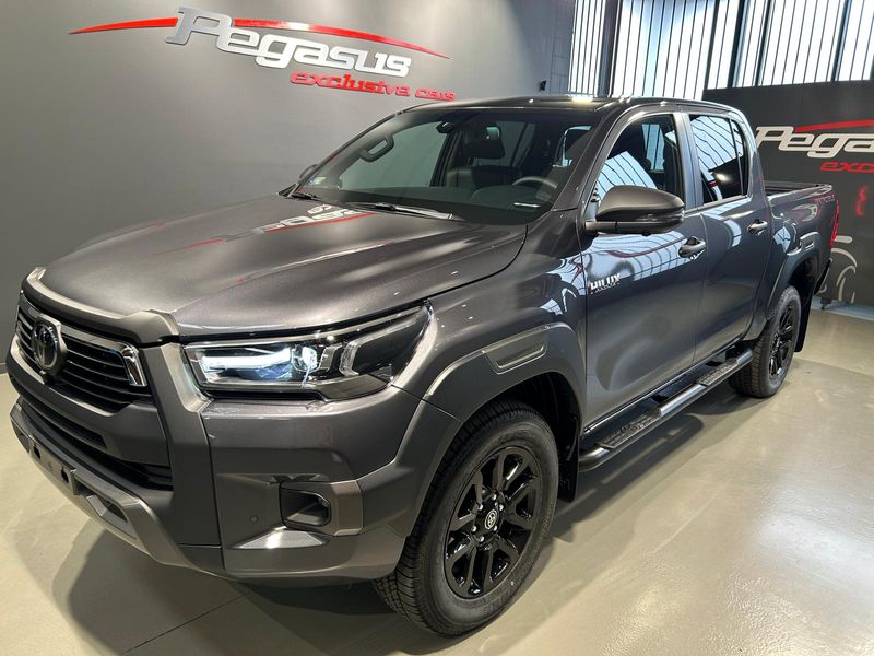 Toyota Hilux 2025, foto 16
