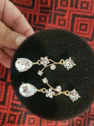 Conjunto novia dorado y blanco