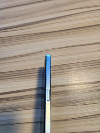OPPO A77 5G in ottime condizioni + 3 cover.