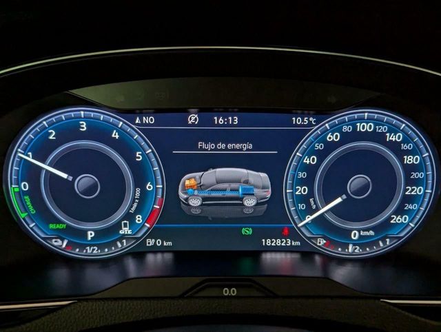 Volkswagen Passat GTE 1.4 TSI ePOWER DSG 218CV