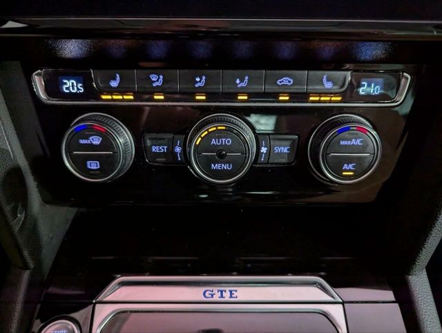 Volkswagen Passat GTE 1.4 TSI ePOWER DSG 218CV