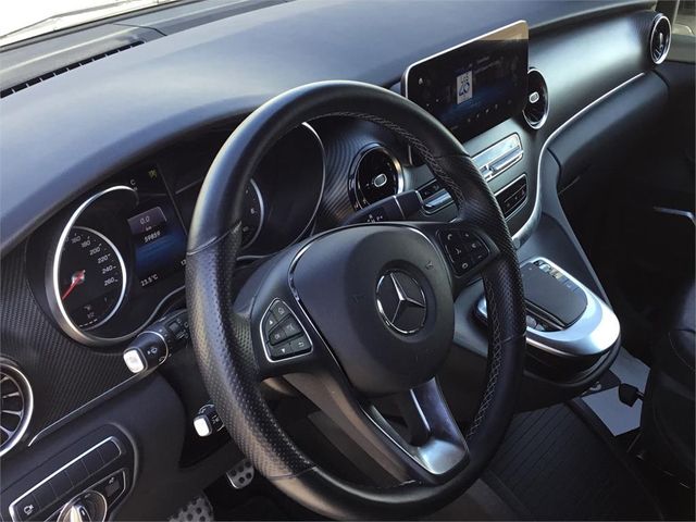 MERCEDES-BENZ Clase V 300 d Avantgarde Largo