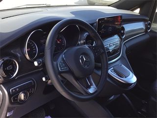 MERCEDES-BENZ EQV 300 Largo