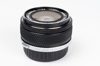 Objetivo Olympus OM Zuiko 28mm