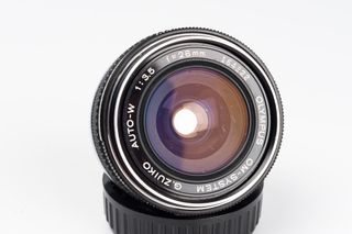 Objetivo Olympus OM Zuiko 28mm