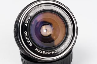 Objetivo Olympus OM Zuiko 28mm