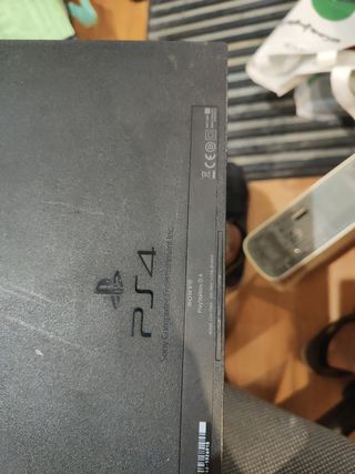 PS4 fat (PlayStation 4) 