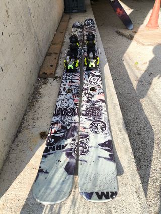 Esquís Armada Norwalk salomon guardián 16